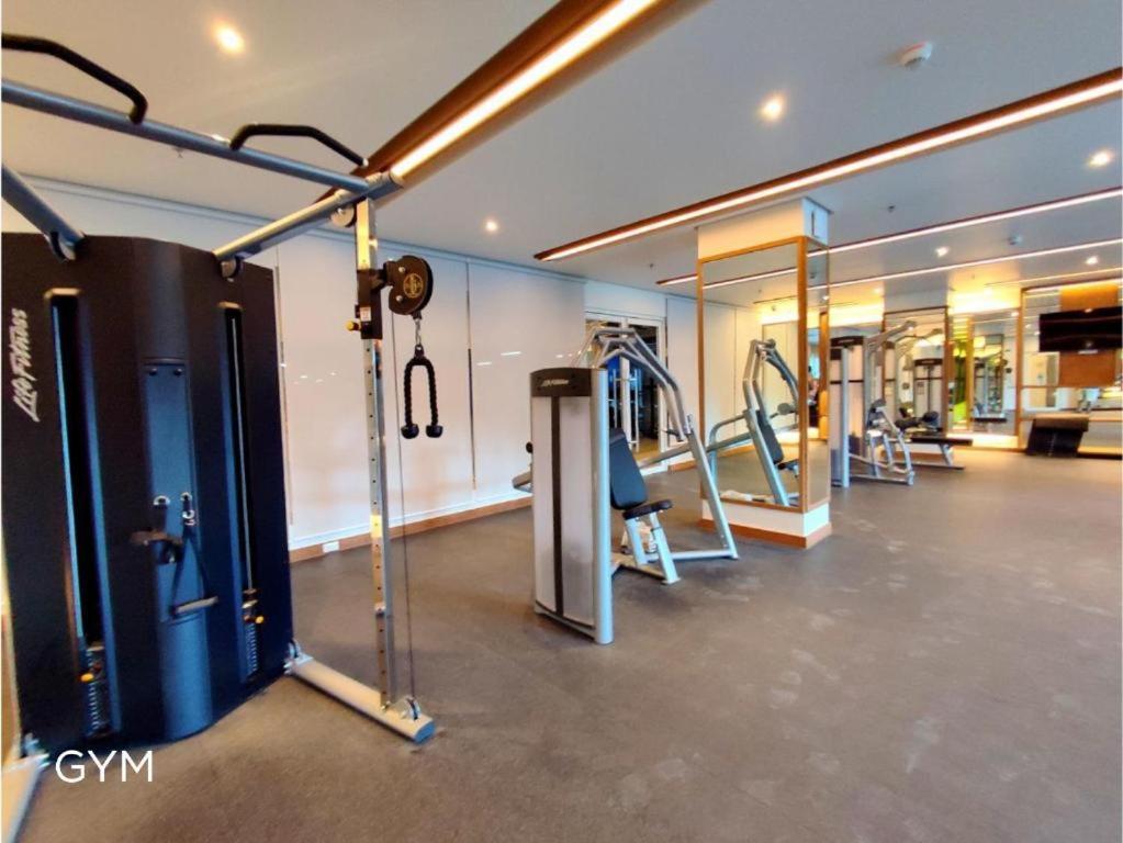 1Br Prisma Residences Dmci Stylish Condo Pasig City Экстерьер фото