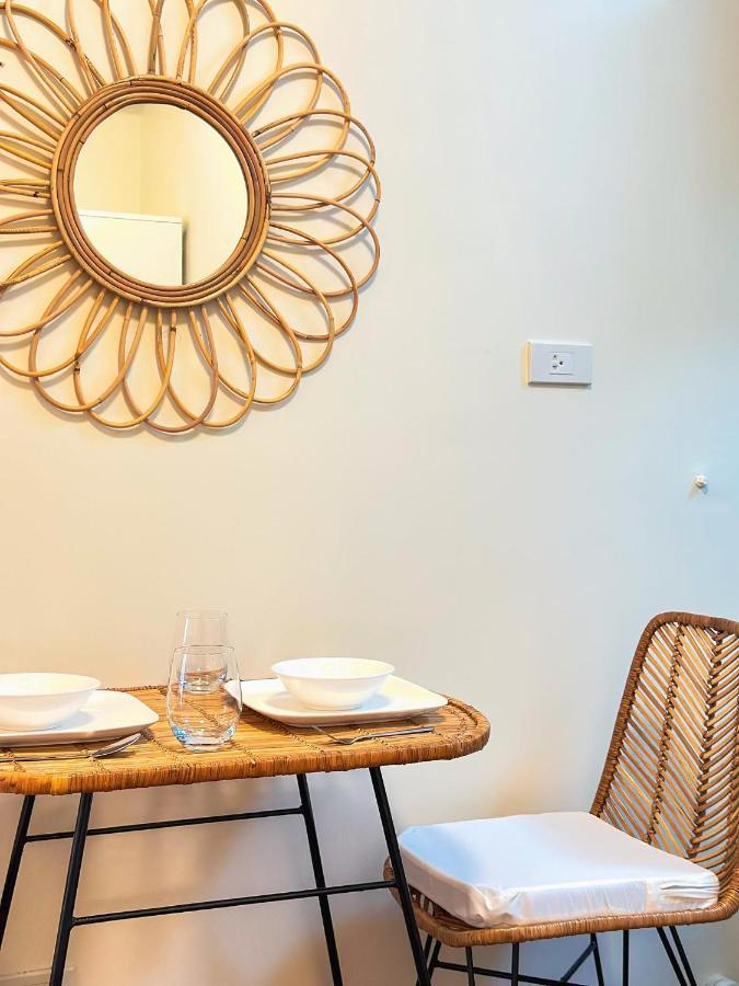 1Br Prisma Residences Dmci Stylish Condo Pasig City Экстерьер фото