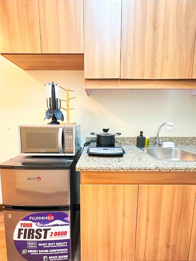 1Br Prisma Residences Dmci Stylish Condo Pasig City Экстерьер фото